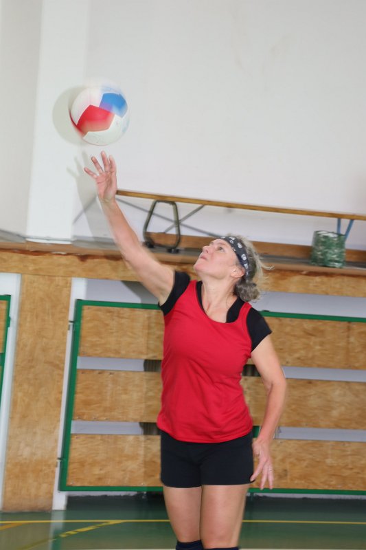 IMG_4038.JPG - Eva v akci v poli